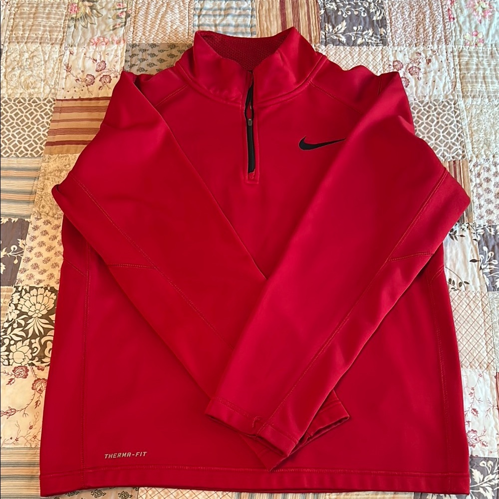 Nike Men's Red Therma-Fit Sweater Small